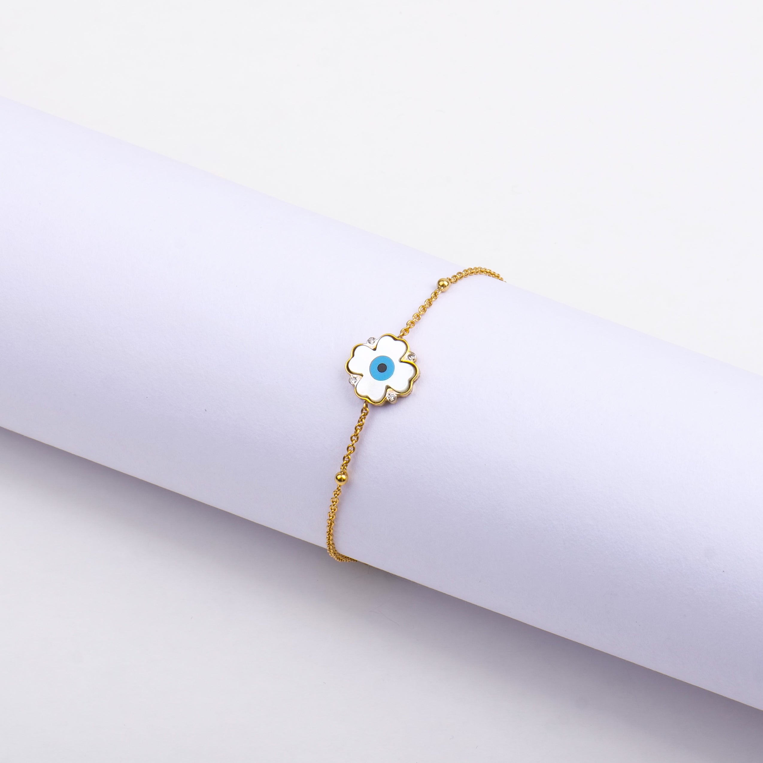 Blossom Like A Flower with 4 Diamonds Bracelet